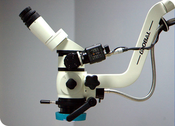 Dental operating microscope